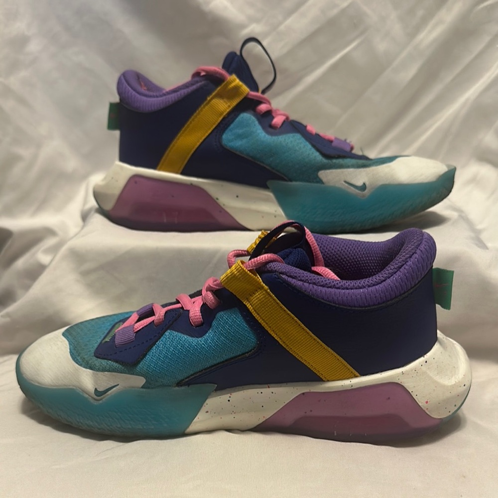 Nike Zoom Crossover girls basketball shoes